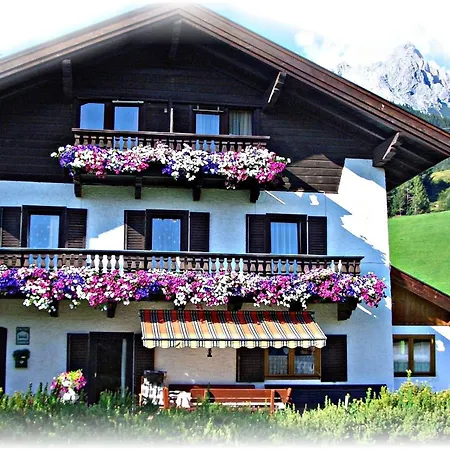 Haus Hartl-2
